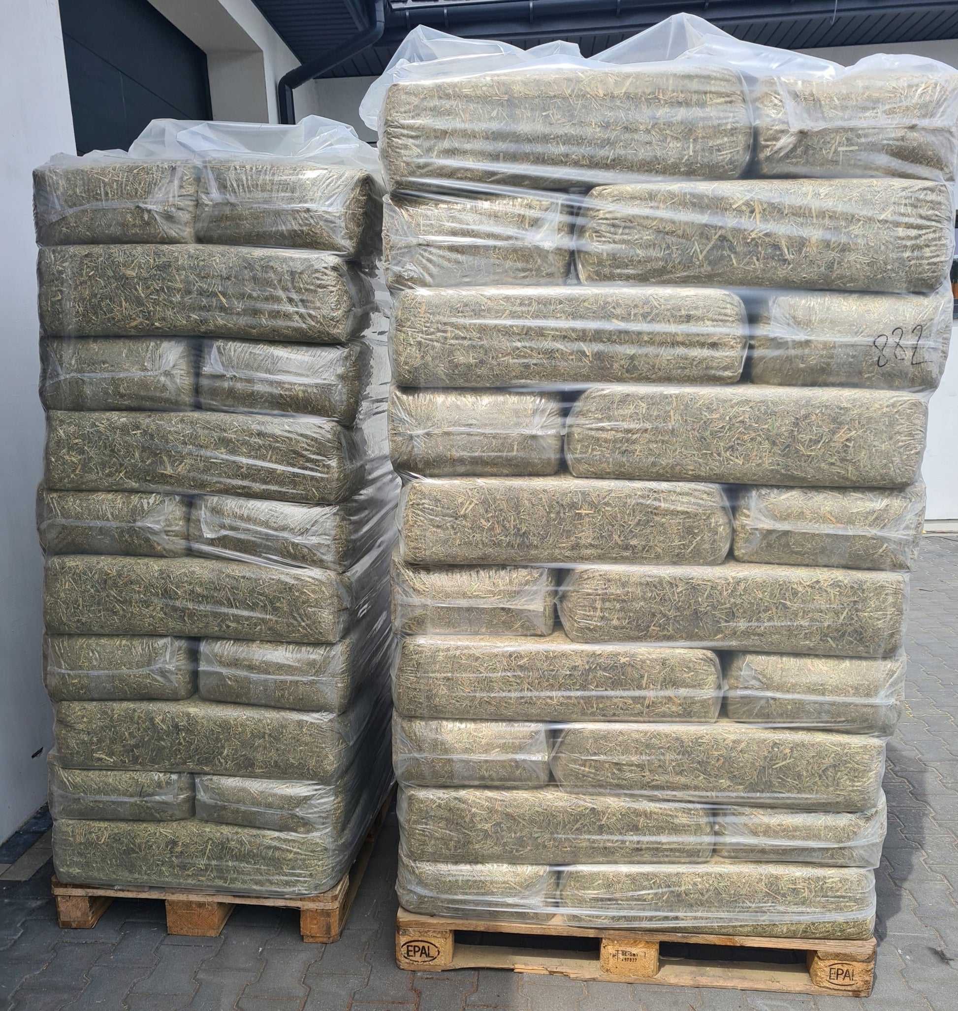 Eggersmann Alfa Gastro Plus Sieczka z lucerny 18 kg - Cavalo