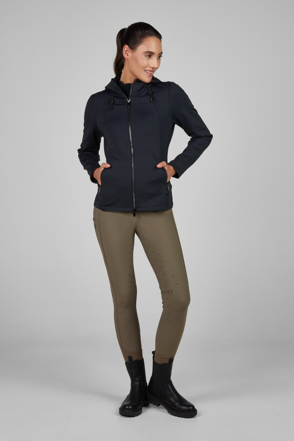 Pikeur Bluza z kapturem Fleece Jacket 8045 Selection A/W 2025 Nightblue - Cavalo