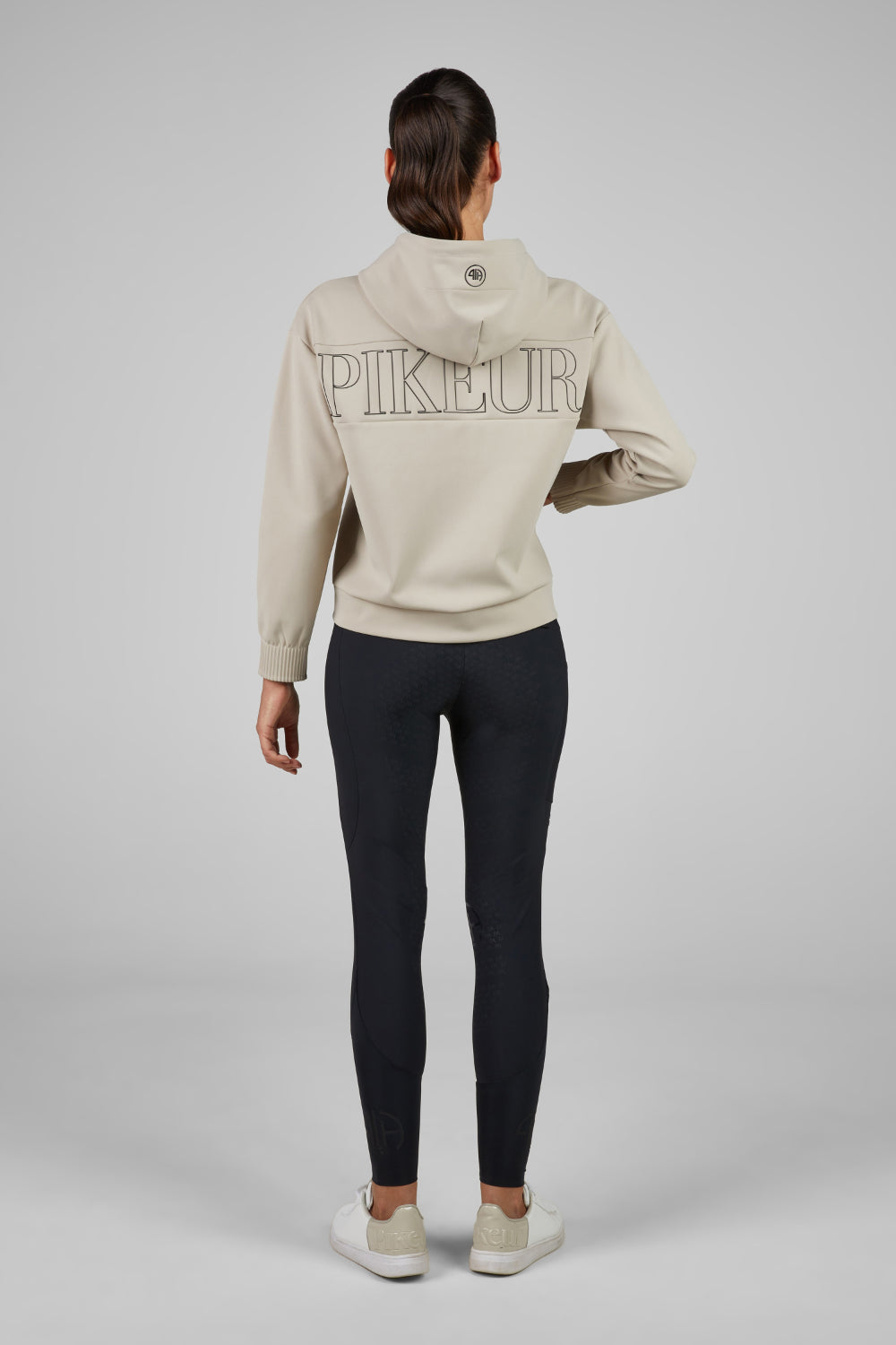 Pikeur Bluza z kapturem HOODY Jacket Athleisure 8282 A/W 2025 Almond