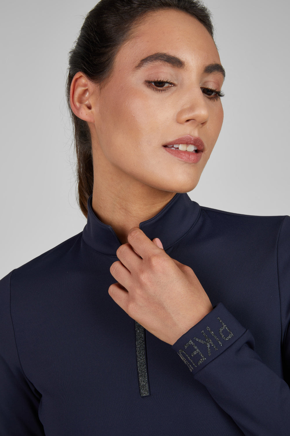 Pikeur koszulka funkcyjna ZIP SHIRT 8284 Selection A/W 2025 Black - Cavalo