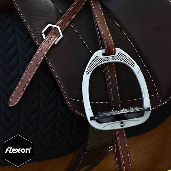 Dlaczego Flex-on to wybór mistrzów? Strzemiona, którym ufają najlepsi - Cavalo