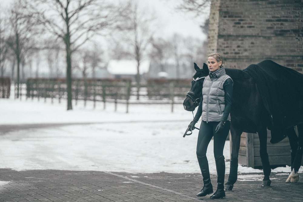 Pikeur A/W 26 Kamizelka ocieplana damska basalt grey