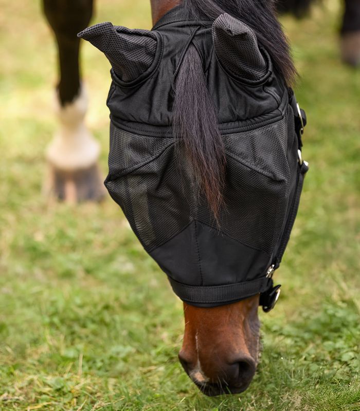 Waldhausen PREMIUM Fly Mask with Halter – maska przeciw owadom z kantarem