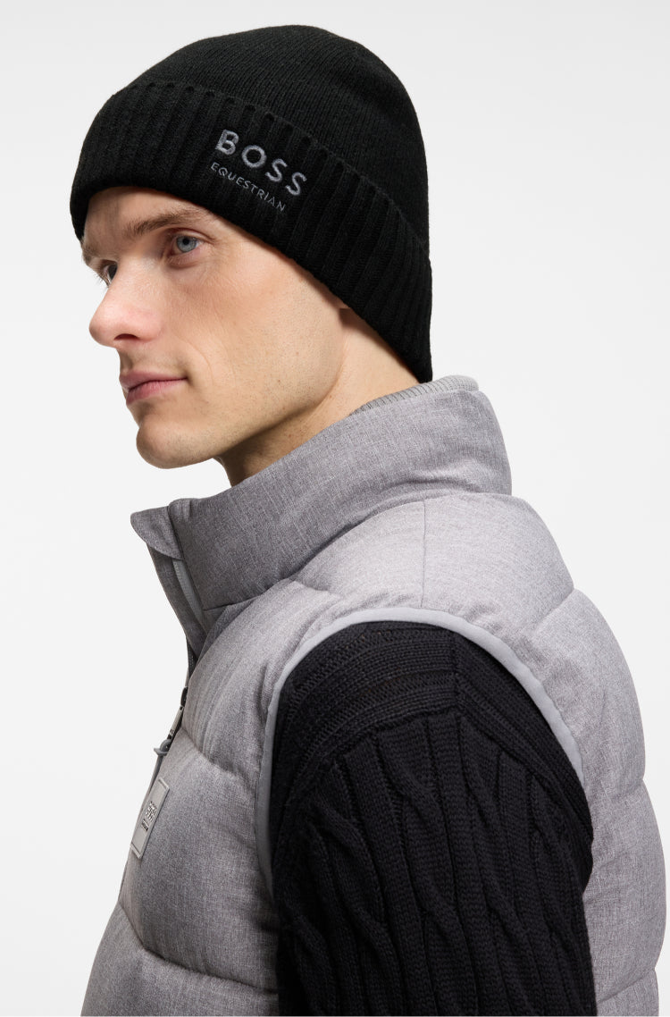 BOSS FW 2026 Czapka zimowa Ron Black