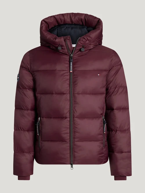 Tommy Hilfiger A/W 26 Kurtka pikowana Glendale Junior Deep Burgundy