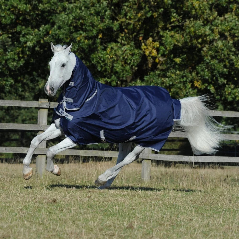 Derka padokowa Bucas Freedom T/O Light Full Neck - Cavalo