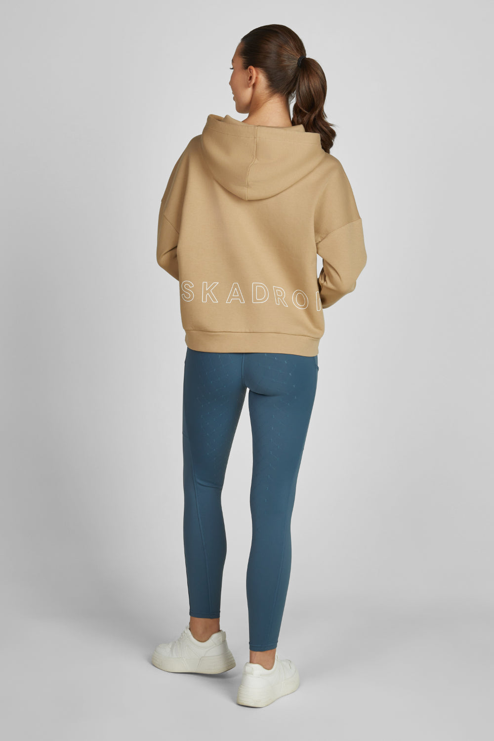 Eskadron Bluza Hood Classic Sports SS 2026 Sierra