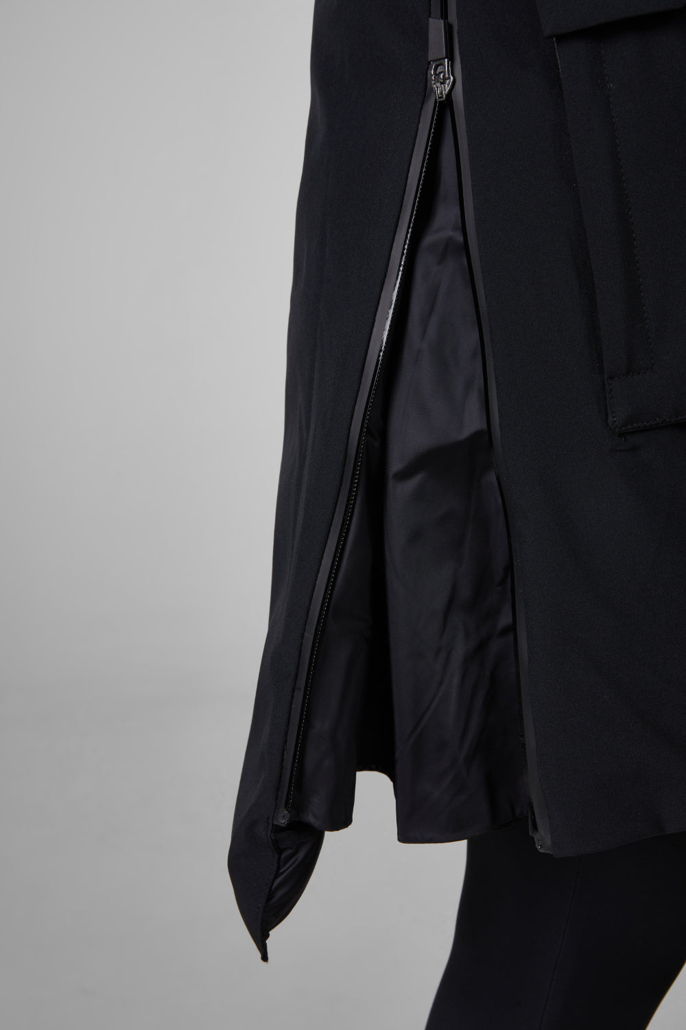 Pikeur Płaszcz Raincoat 8021 Athleisure  A/W 2025 Graphite Blue - Cavalo