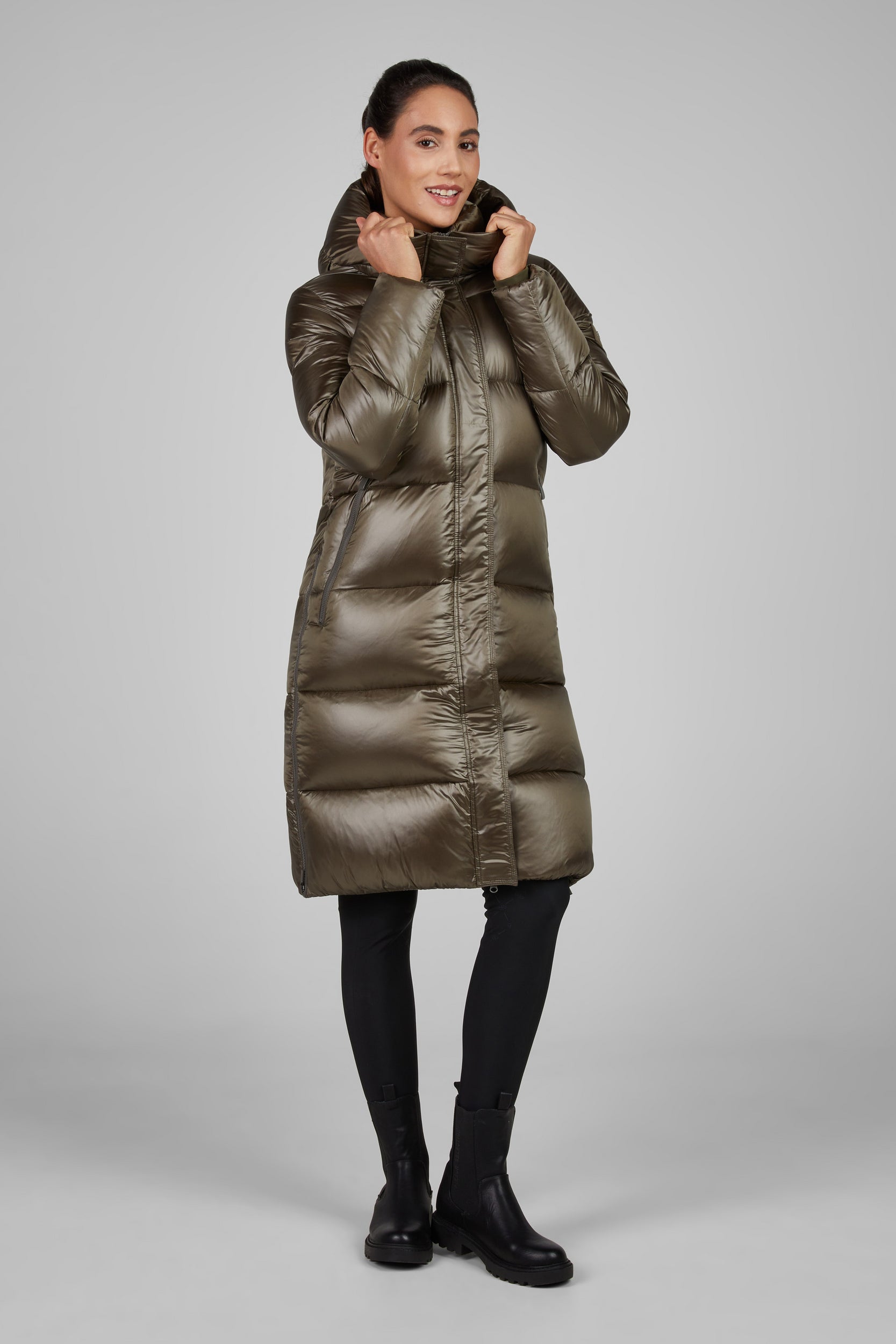 Pikeur Płaszcz Quilted Coat 8025 Selection Slate Brown A/W 2025