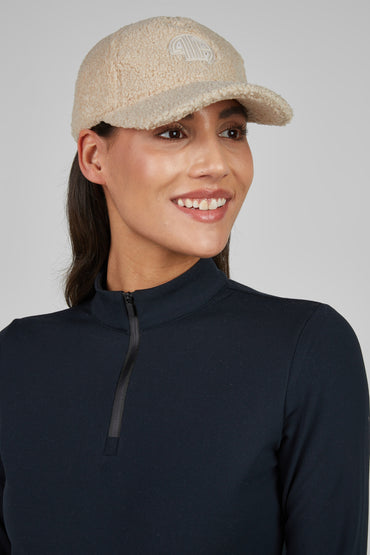 Pikeur Teddy  CAP 8830 Zimowa czapka z daszkiem A/W2025