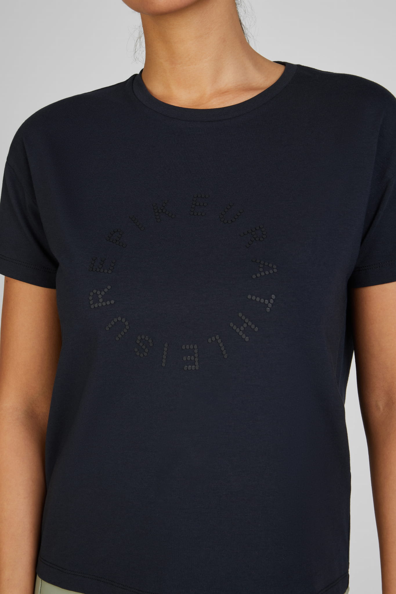 Koszulka treningowa damska Pikeur Oversized Shirt 7216 Athleisure Black S/S 2025 - Cavalo